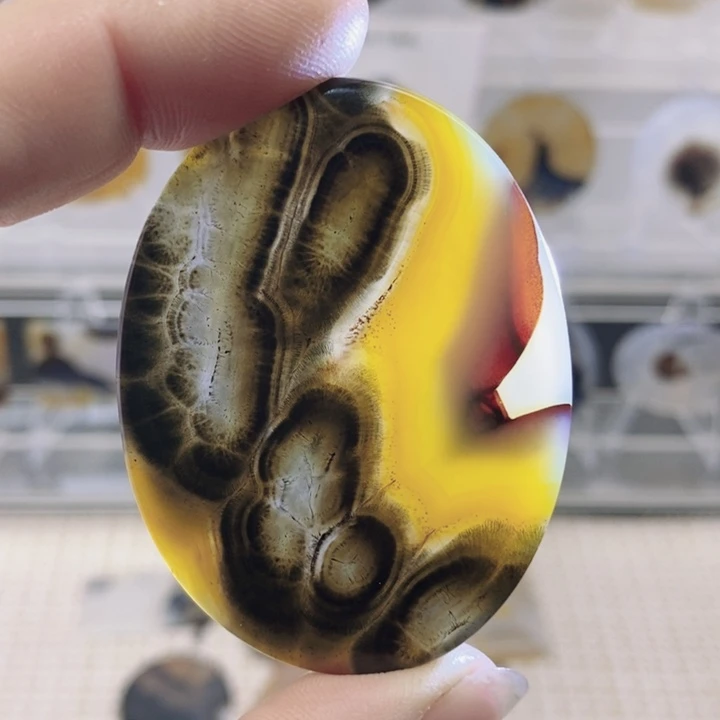 玛瑙/玉髓未镶嵌颈饰