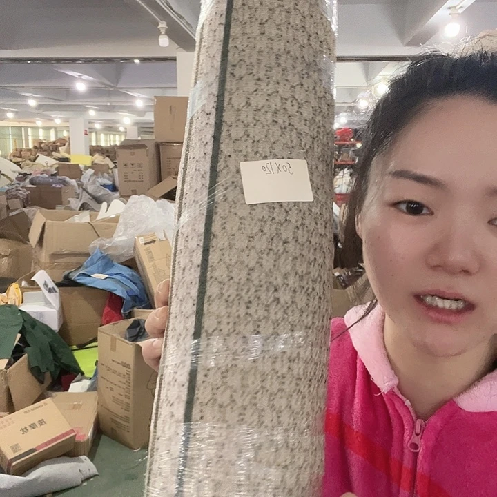 地垫。         86