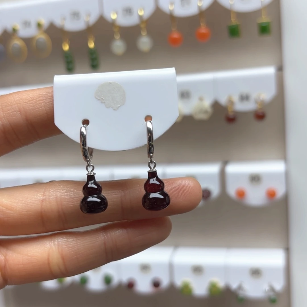 琥珀耳饰银S925镶嵌血珀