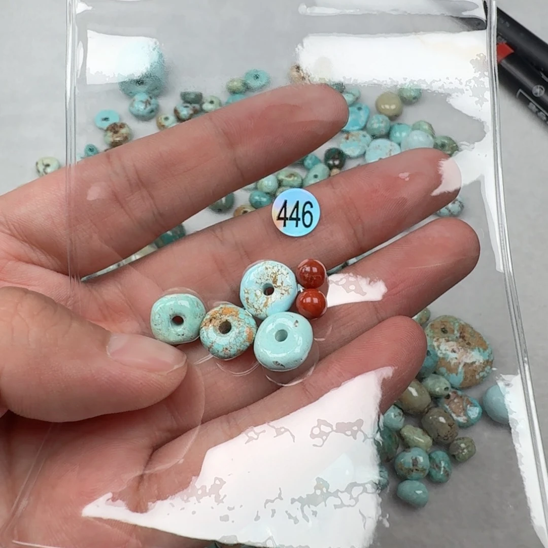 南红玛瑙未镶嵌珠宝奇石