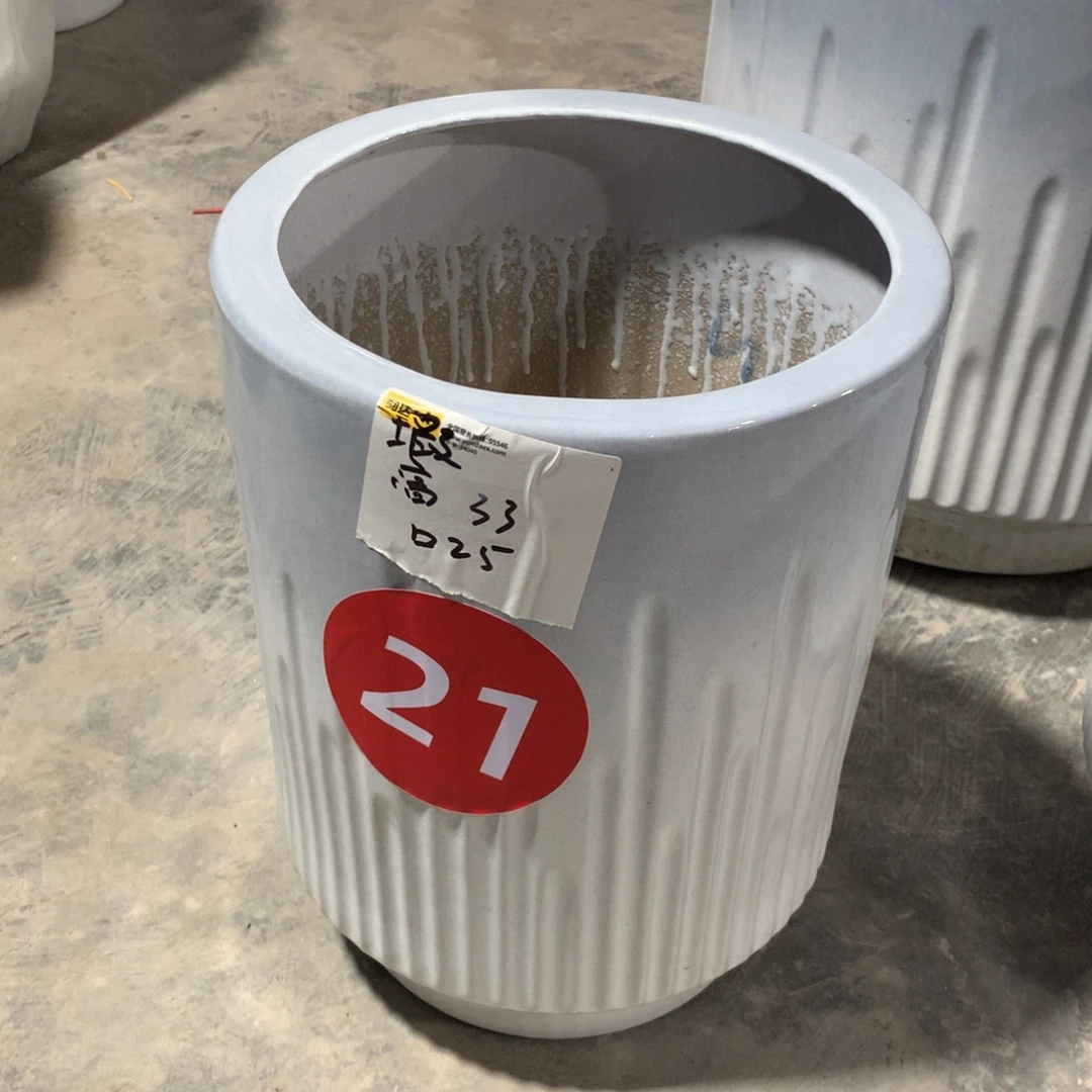 微瑕高温陶瓷花盆