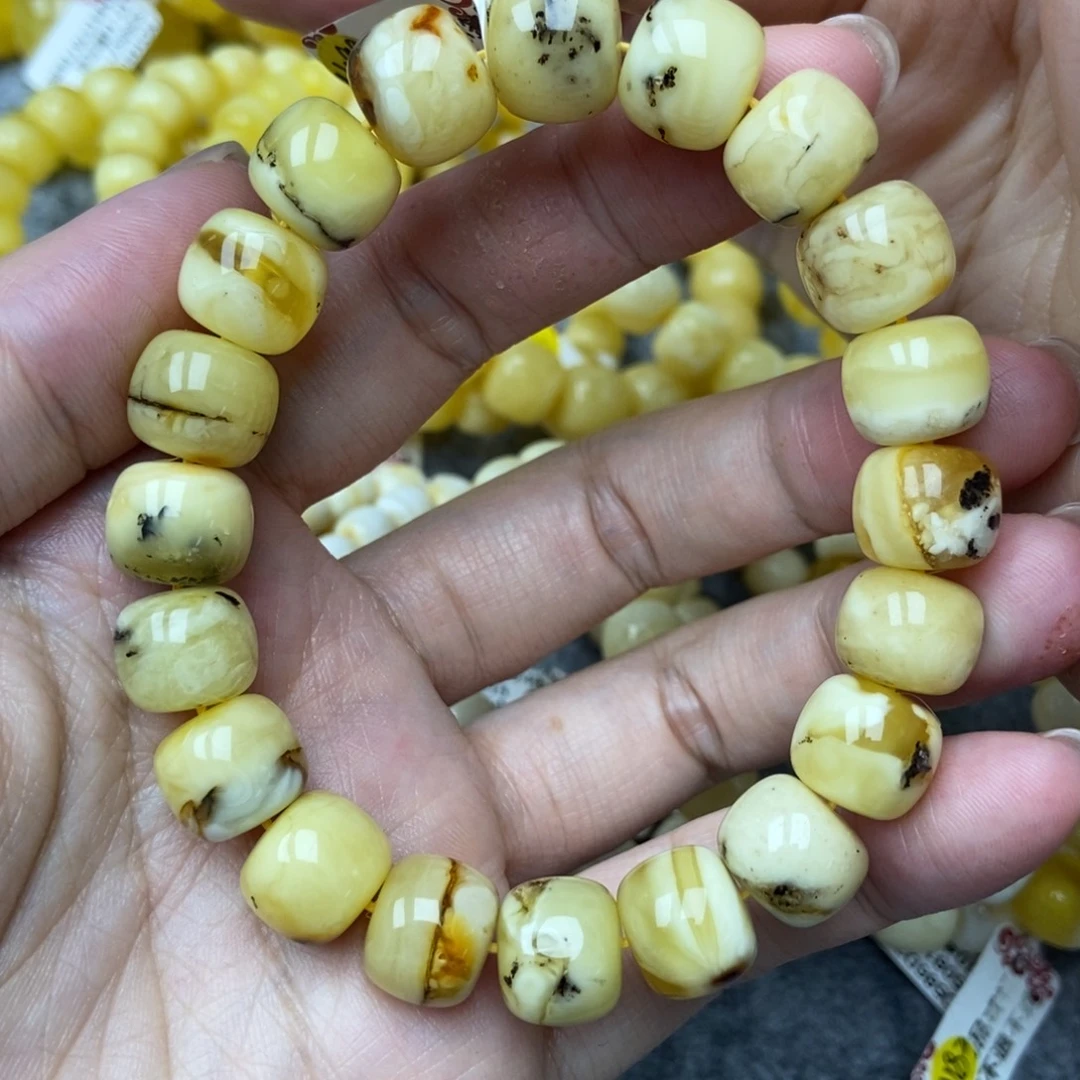 琥珀未镶嵌珠宝奇石9