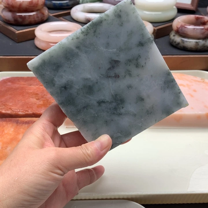 石英岩玉未镶嵌手镯