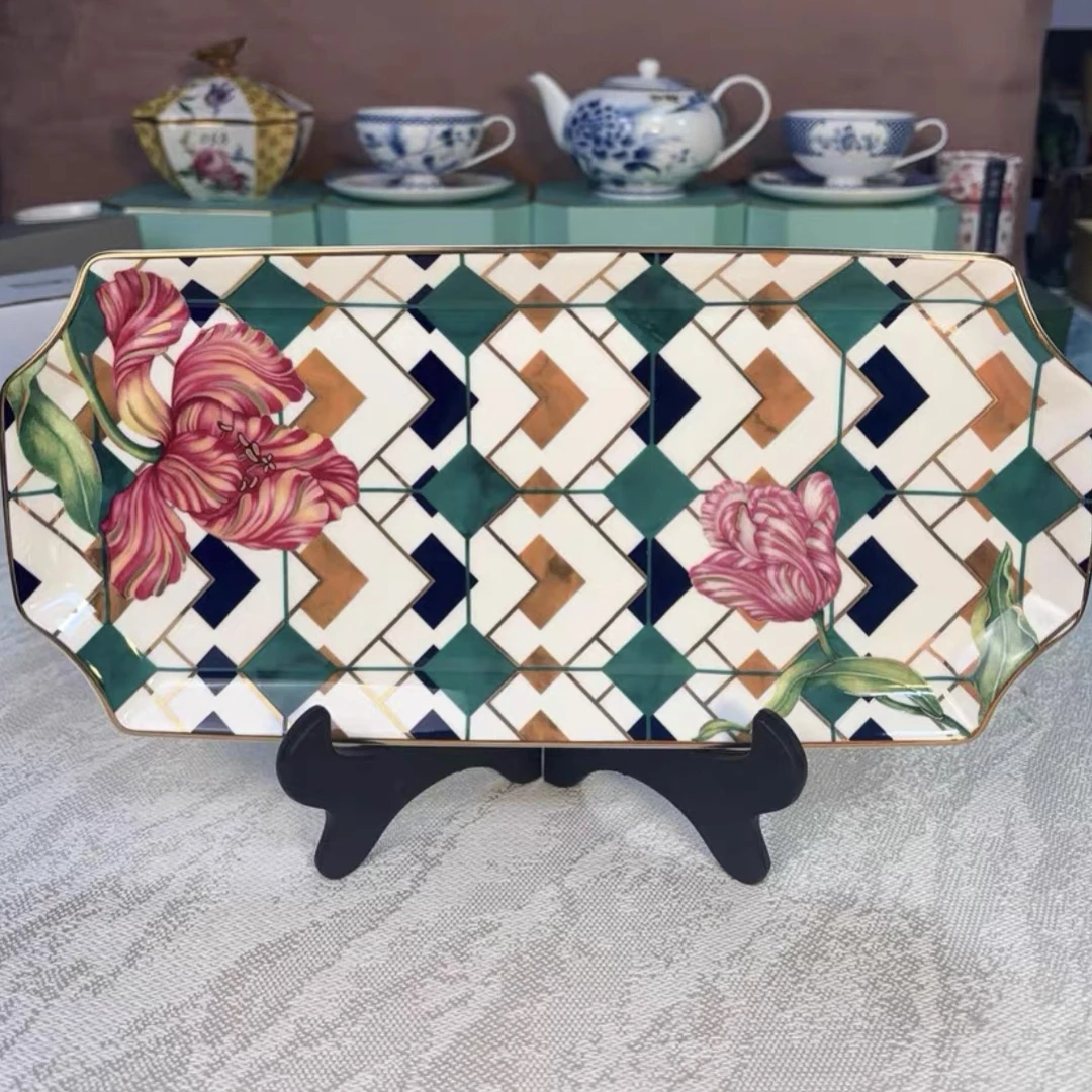 安娜16点假日郁金香长盘礼盒包装，长33厘米