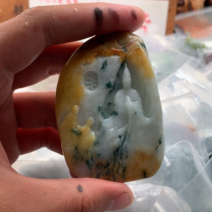 翡翠未镶嵌颈饰保真天然a货翡翠