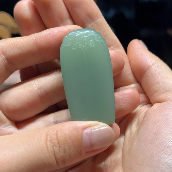 和田玉（碧玉）未镶嵌颈饰