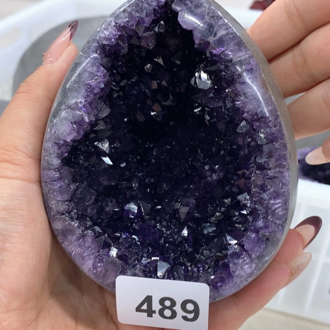 紫晶未镶嵌大型摆件（非配饰）