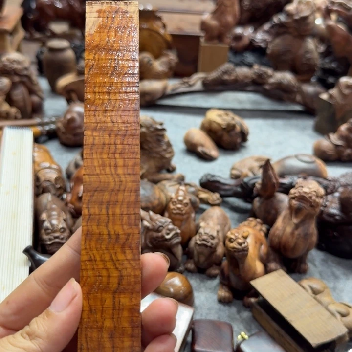 有机玻璃小*书签磨光