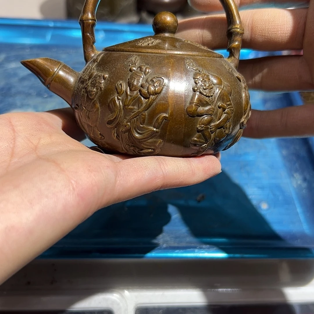 传*微瑕疵黄铜摆件工艺品