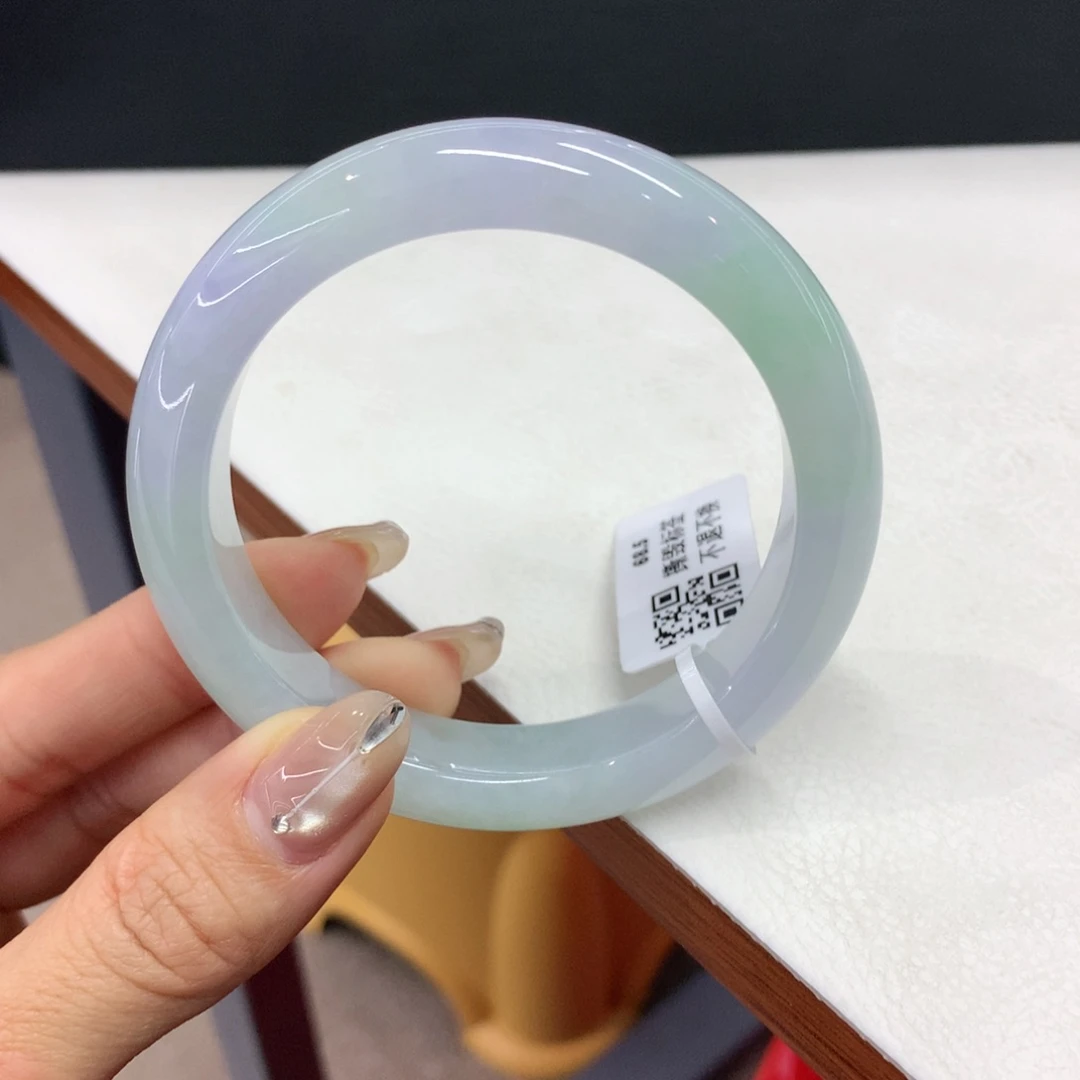 翡翠手镯未镶嵌缅甸翡翠手镯