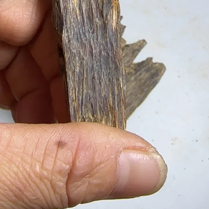 阿***白线香陆河2克，以实物为准