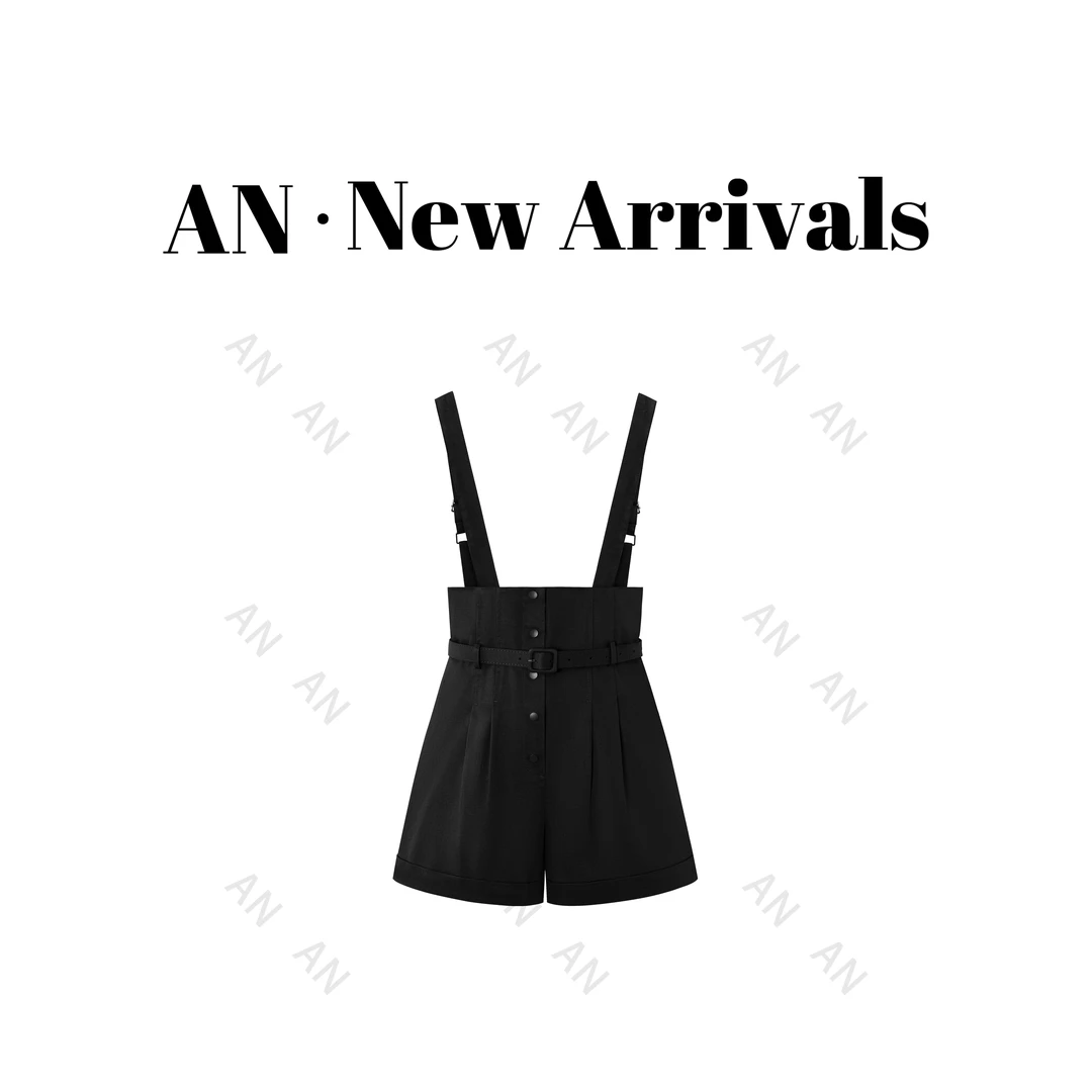 A50105新款时尚通勤风休闲宽松减龄高腰纯色背带短裤