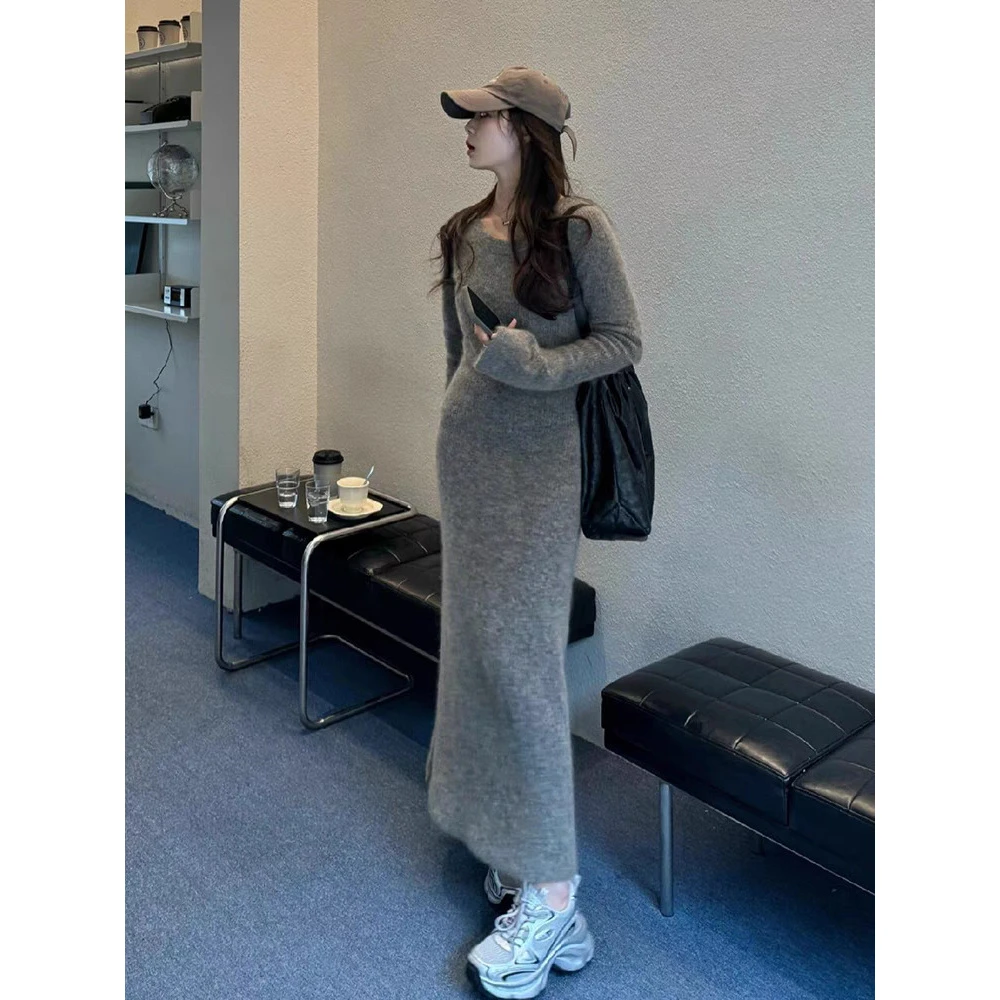 高个子法式针织连衣裙新款内搭打底包臀裙圆领喇叭袖气质长裙