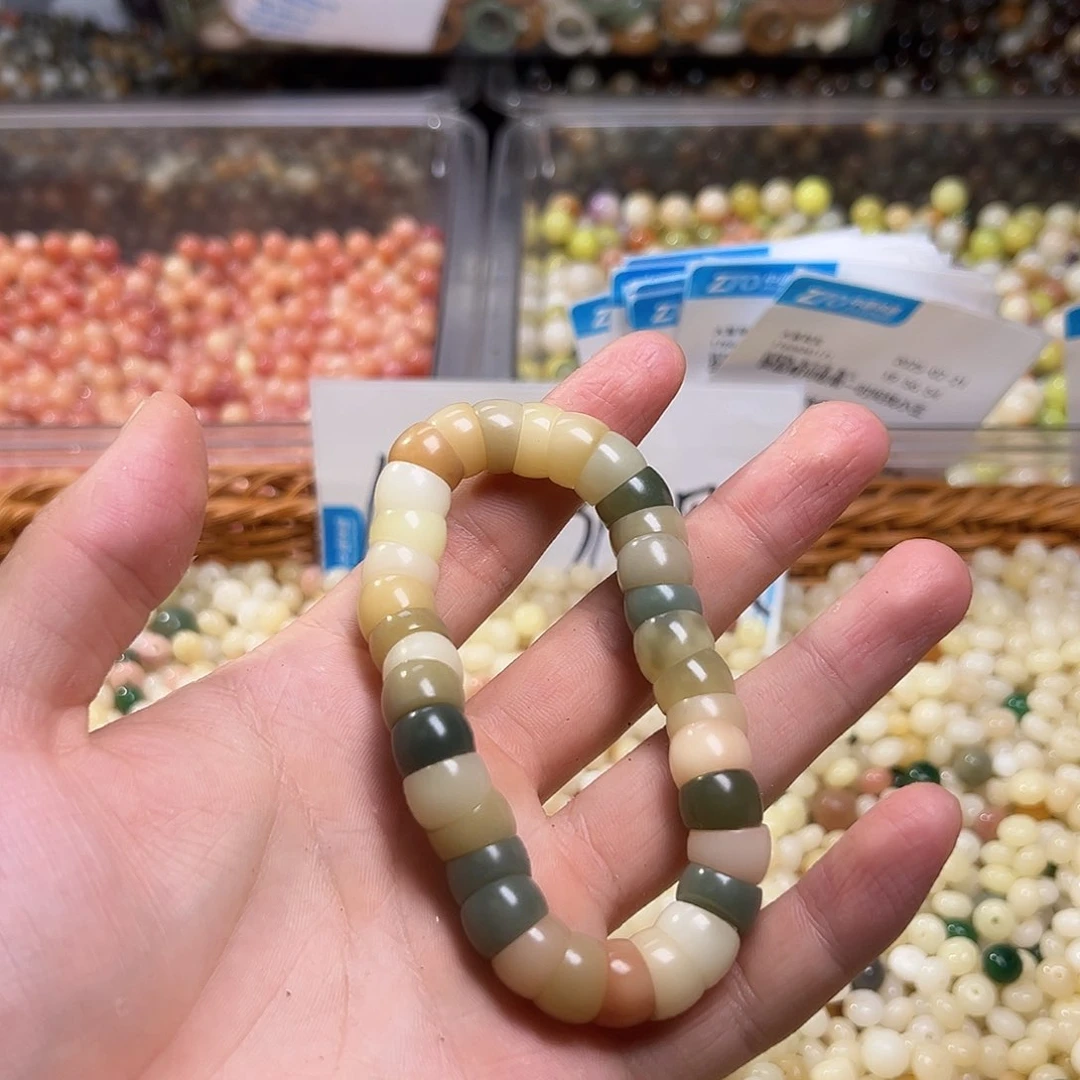 白玉菩提吊坠盛*大肠