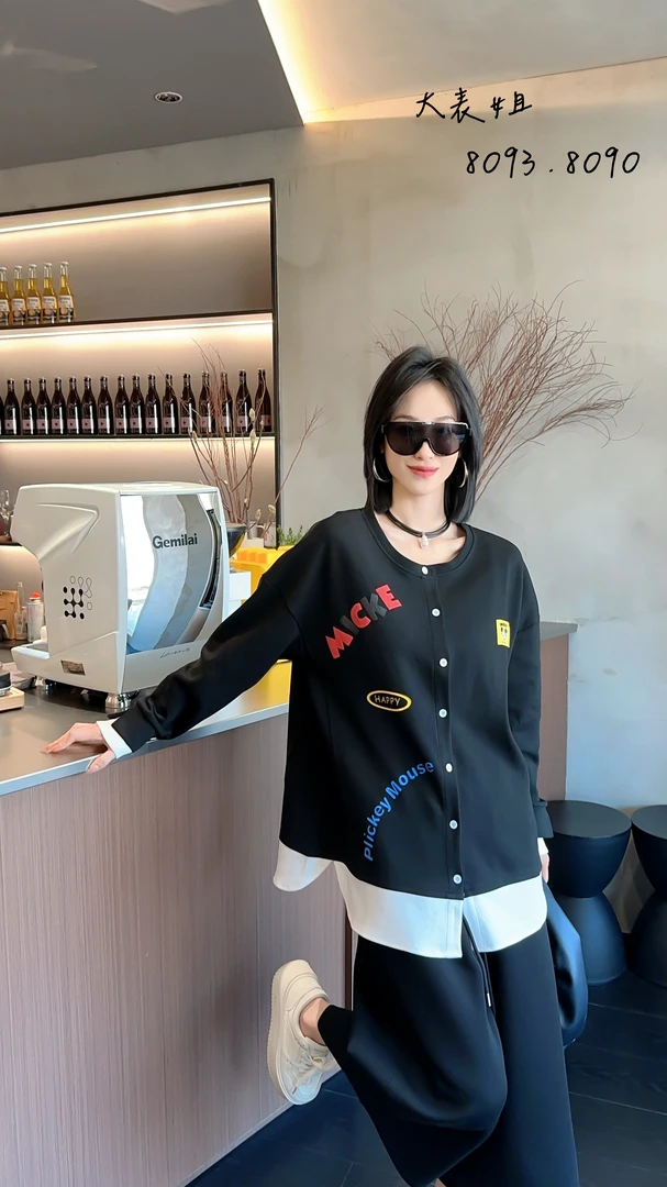 8093春秋显瘦外套2025女外穿休闲洋气上衣新款夹克棒球服学院