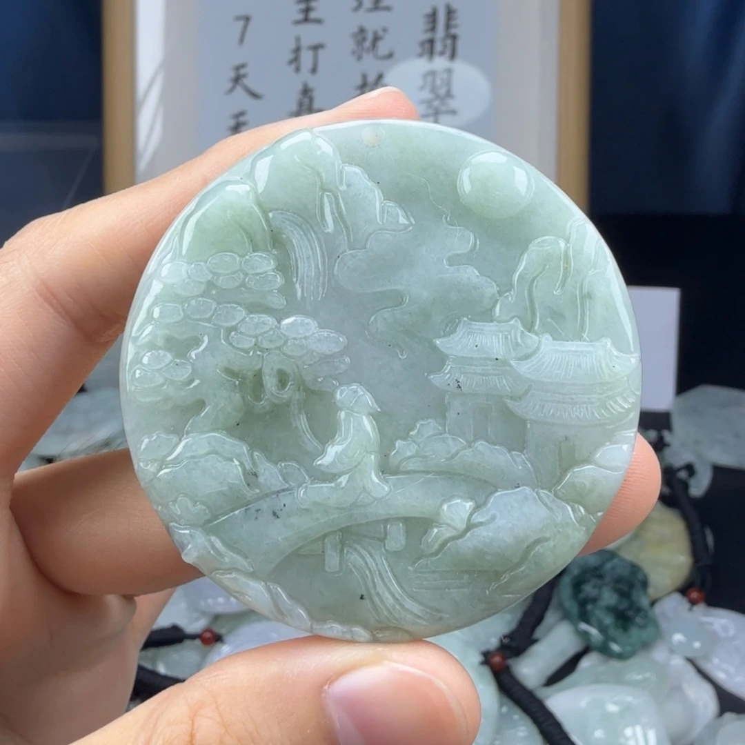 翡翠未镶嵌颈饰翡翠