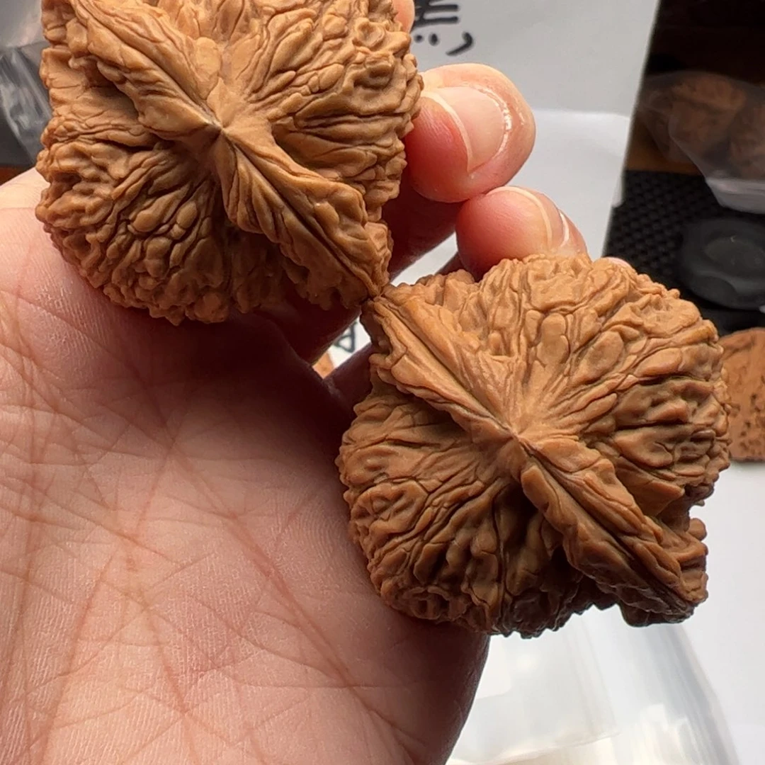 文玩核桃吊坠南疆45