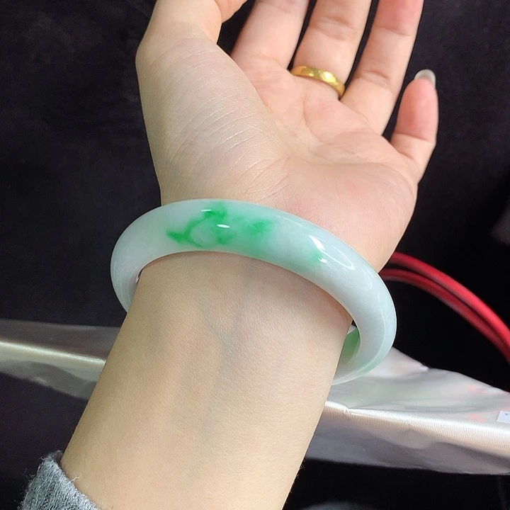 翡翠未镶嵌手镯59圈6406