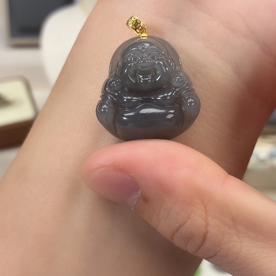 喜***临和田玉18K金镶嵌颈饰