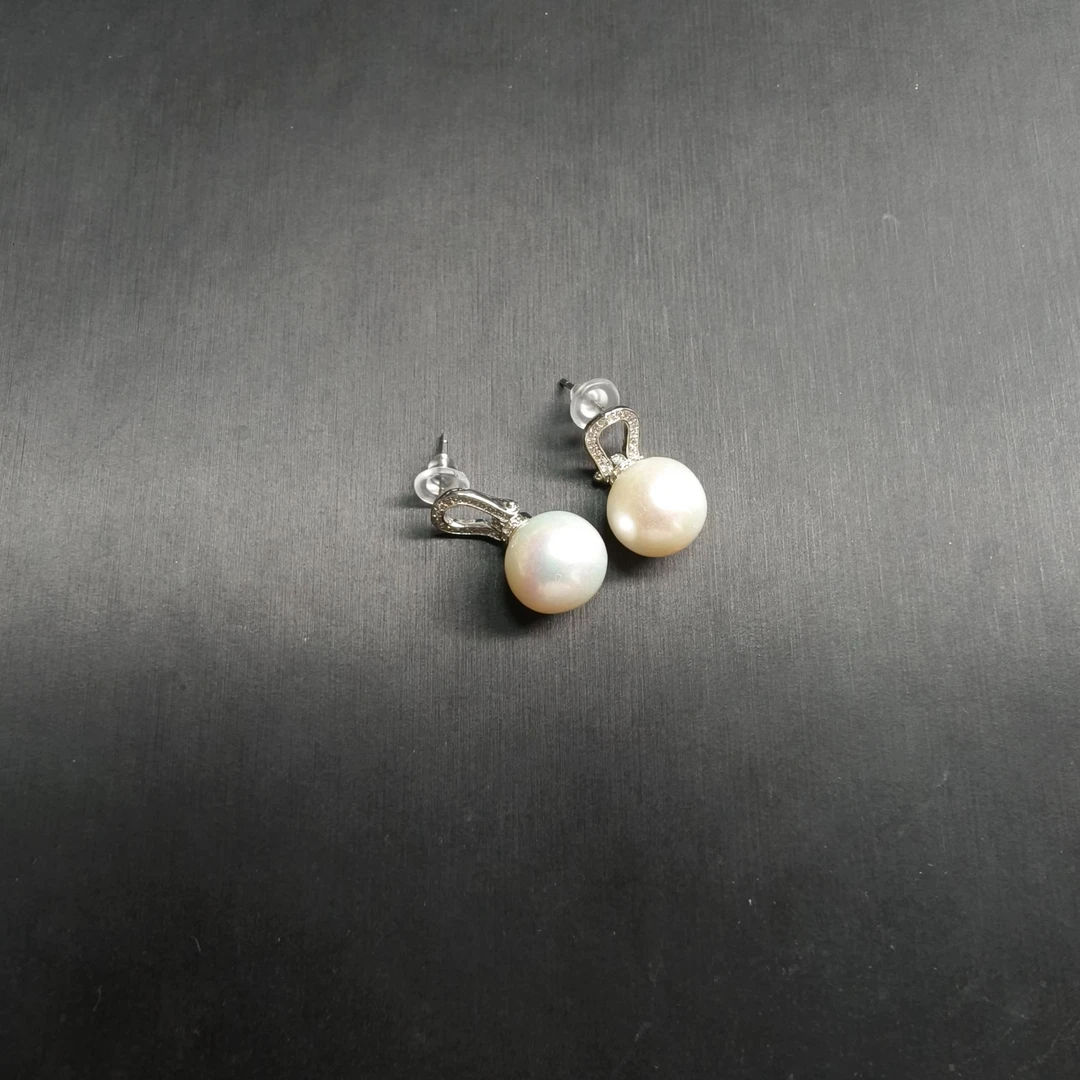 【老郑家】925银珍珠耳钉一对 多样性发一件