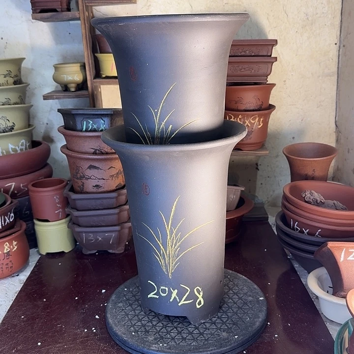 紫砂花盆，手工制作