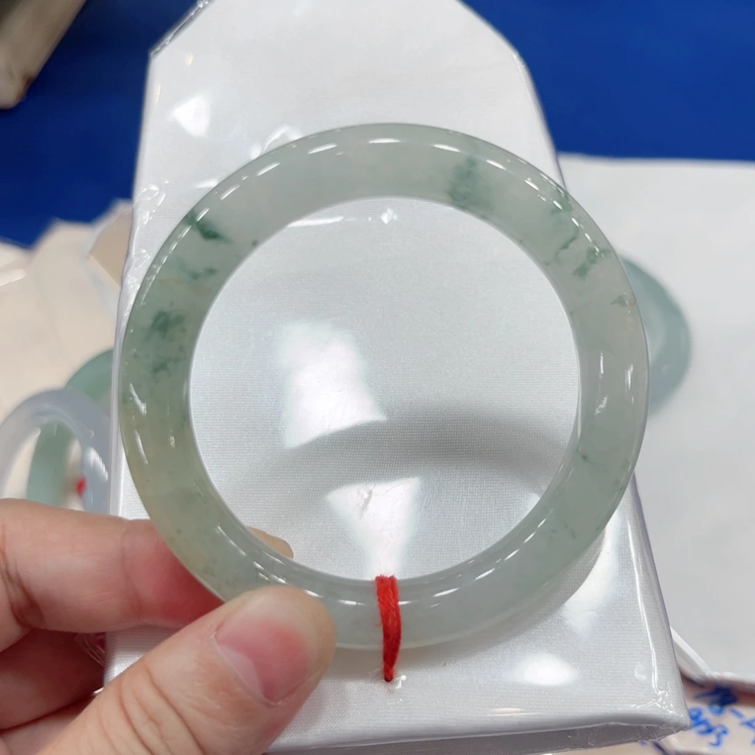 未镶嵌手镯翡翠52圆