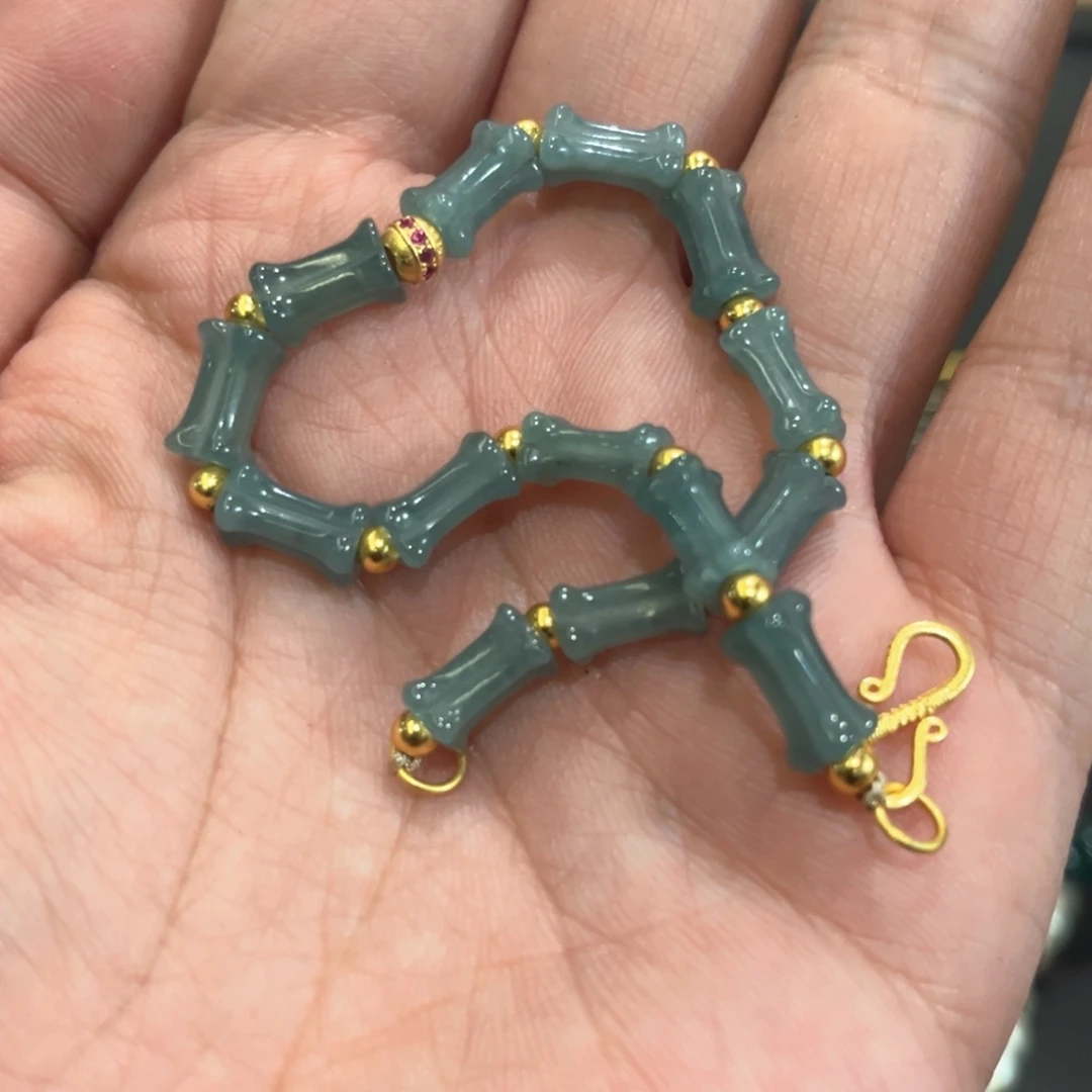 翡翠挂件未镶嵌J****J翡翠小手链一条发