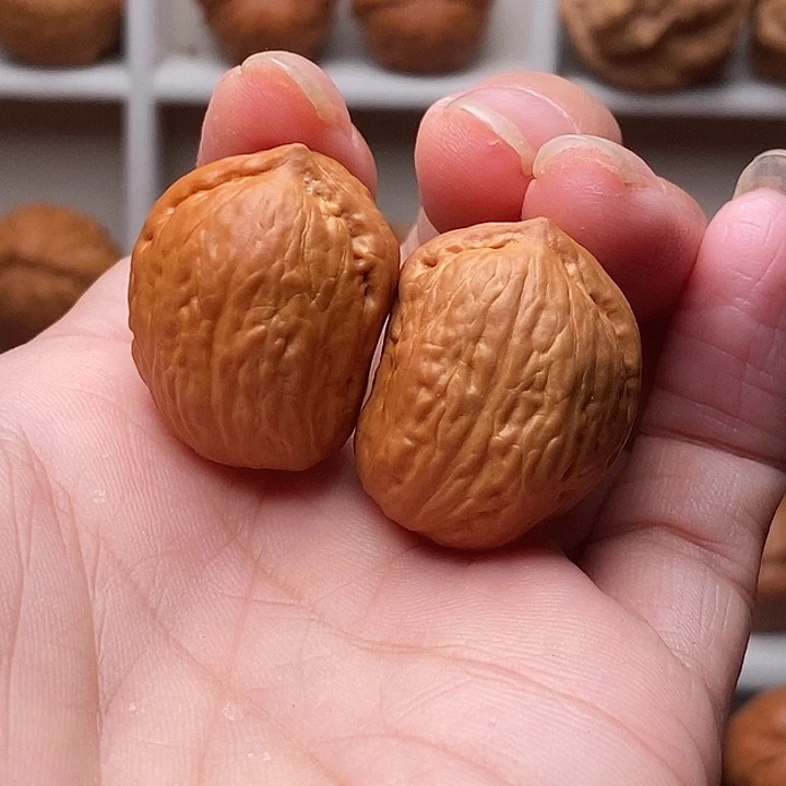吊坠文玩核桃半臂