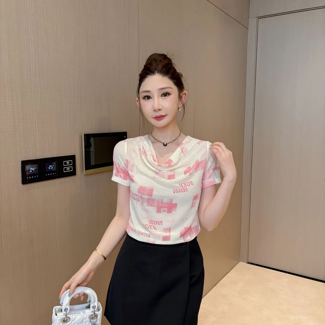 碎花气质不对称夏季休闲千金风常规T恤短袖打底V领纱网女上衣