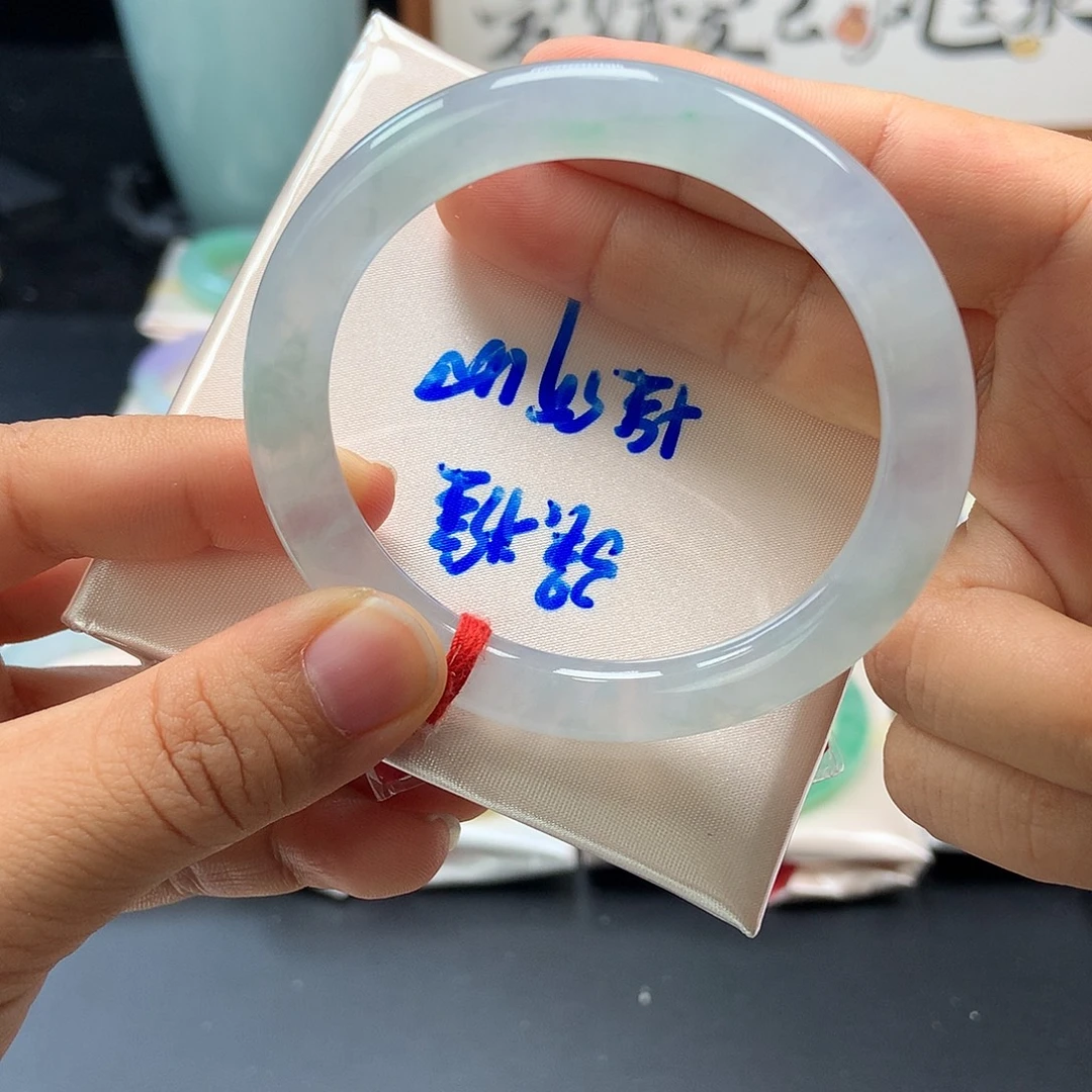 翡翠未镶嵌手镯55号