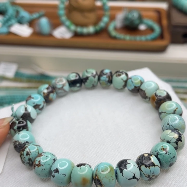 绿松石未镶嵌珠宝