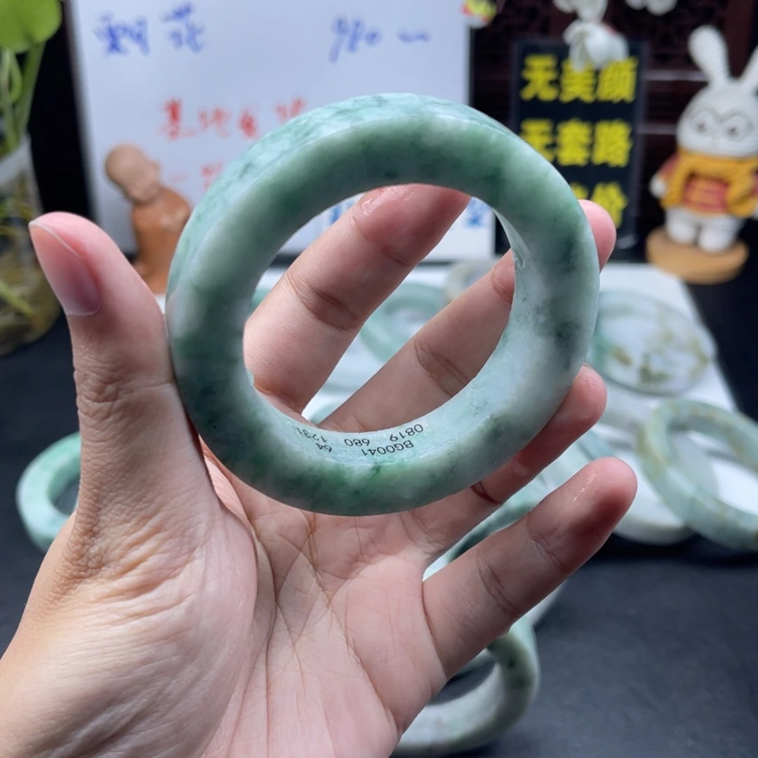 定制翡翠未镶嵌正圈