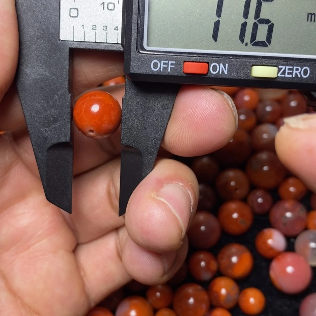 未镶嵌南红玛瑙珠宝奇石209号圆珠一个