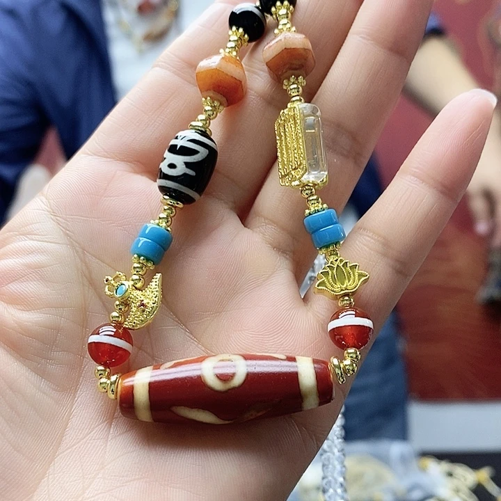 玛瑙/玉髓合金颈饰