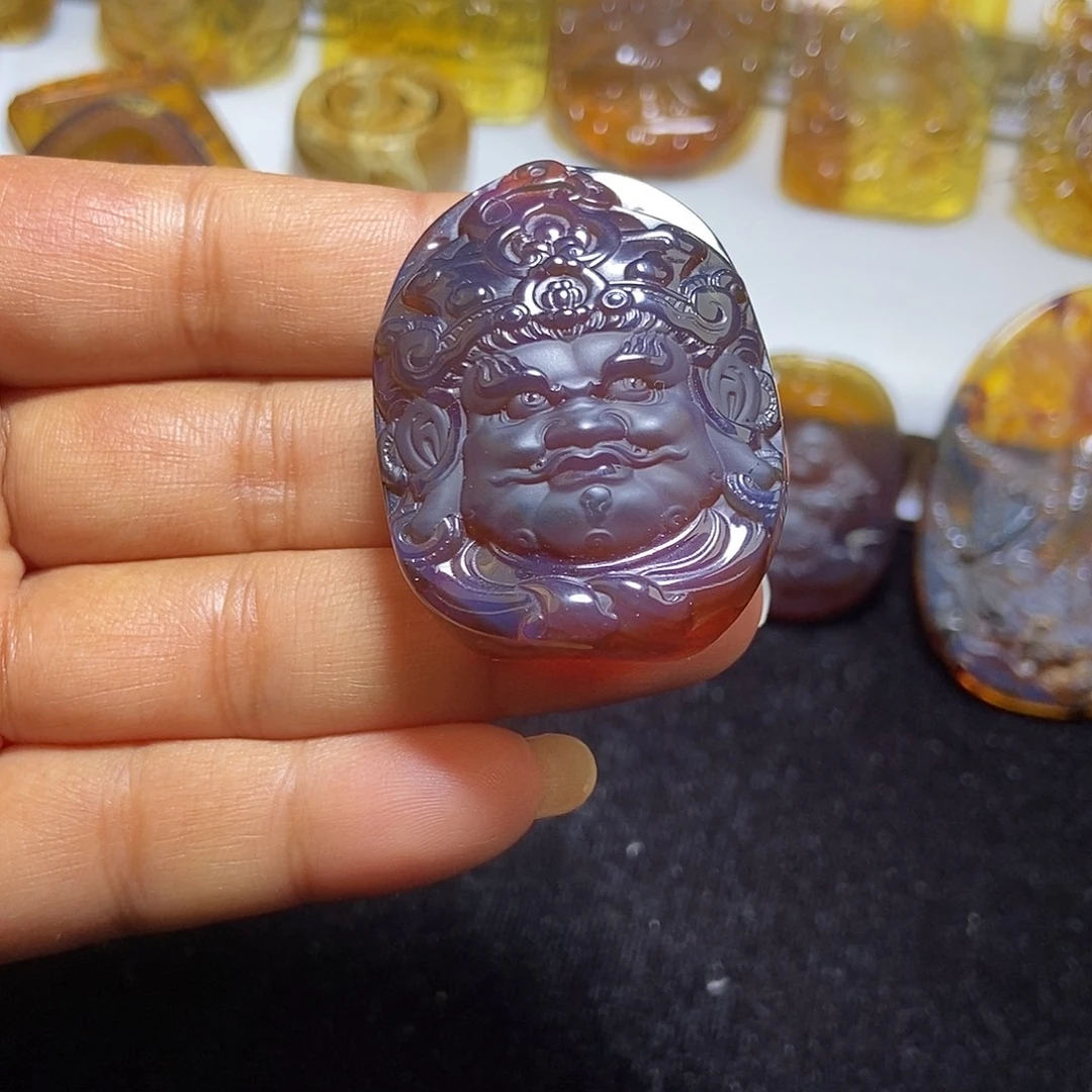 琥珀未镶嵌颈饰缅甸天然琥珀吊坠