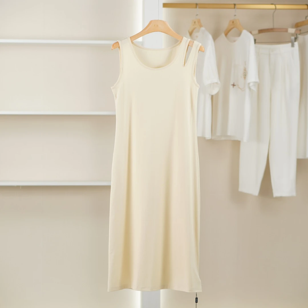 麦迪尚品 50720129 夏季舒适简约背心连衣裙品牌撤柜女装折扣