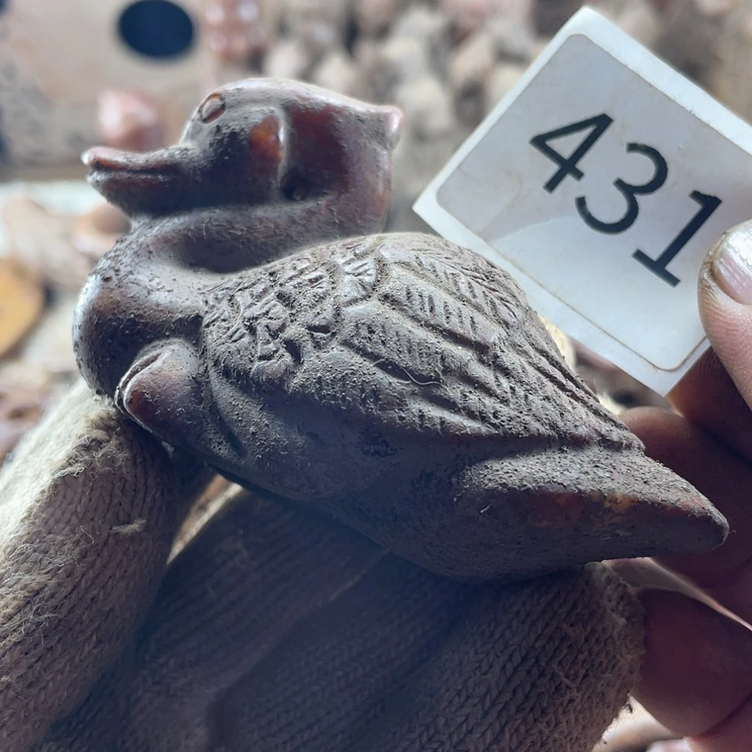 和田玉（糖玉）未镶嵌挂件