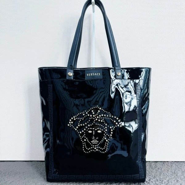 包包/范思哲/95新/250926LT0007/C1349137076