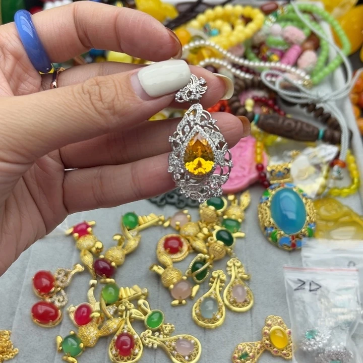 铁合金花岗石孤品