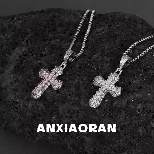 钛钢锆石项链 欧美嘻哈十字架吊坠项链潮流男女款锁骨链时尚配饰