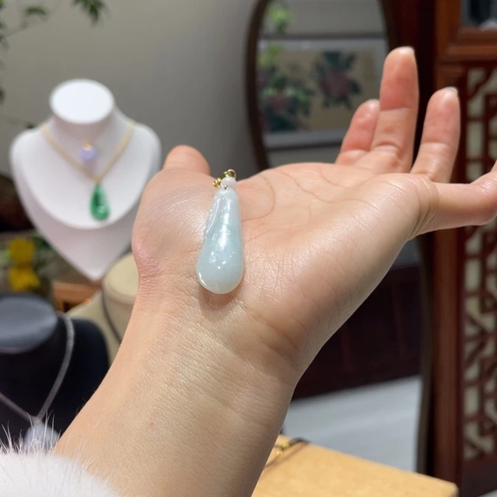 翡翠未镶嵌颈饰缅甸翡翠