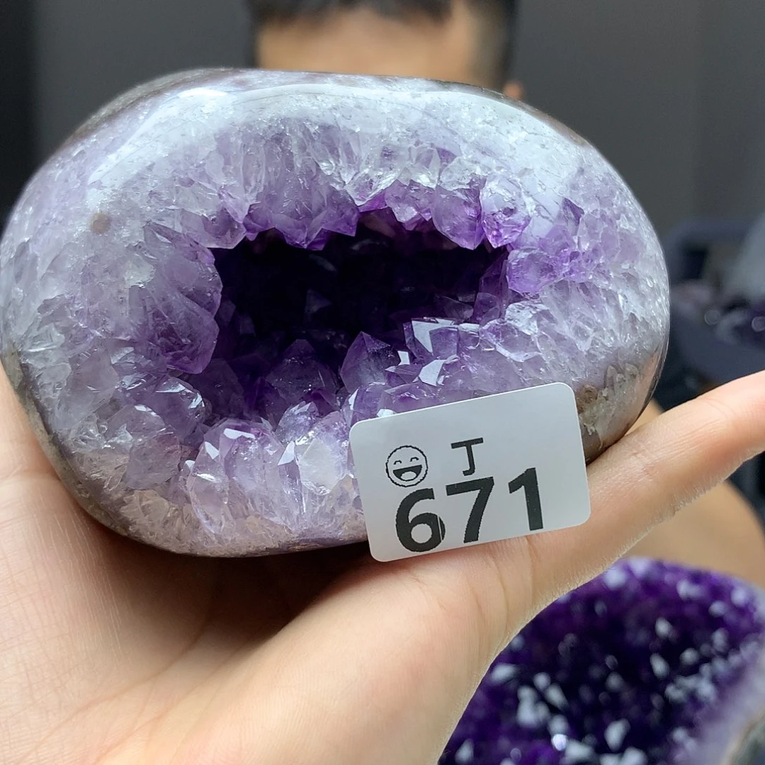 未镶嵌大型摆件（非配饰）水晶