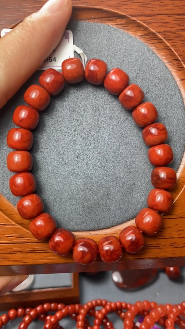 川料原矿南红老型火焰纹满色柿子红珠子9 m加