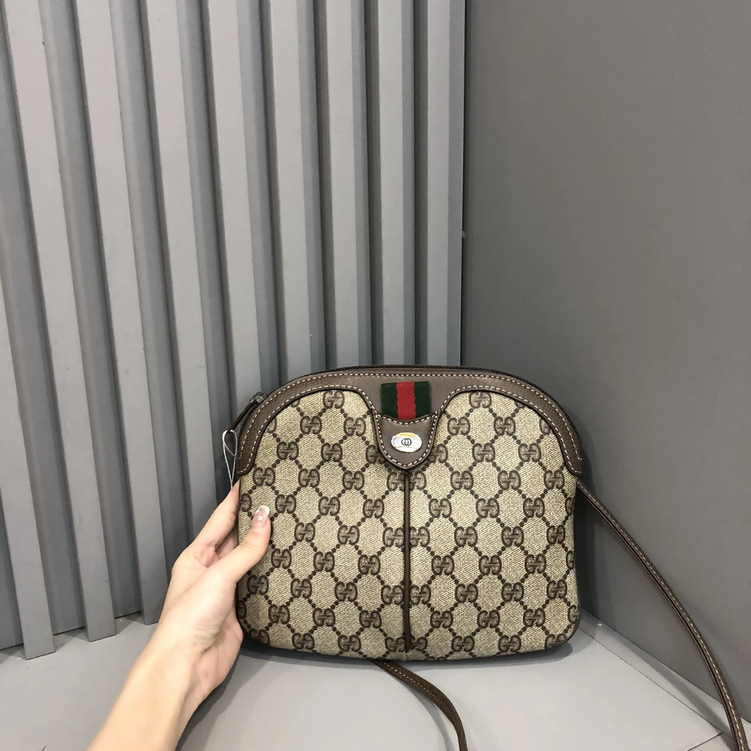 95新 GUCCI/古驰 兔兔奢淼淼/古驰斜挎包/240531092