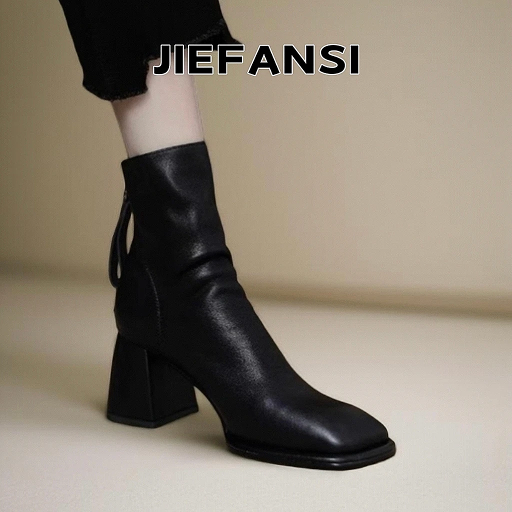 法式复古方头短靴女粗跟2025新款秋冬高跟靴后拉链褶皱真皮马丁靴