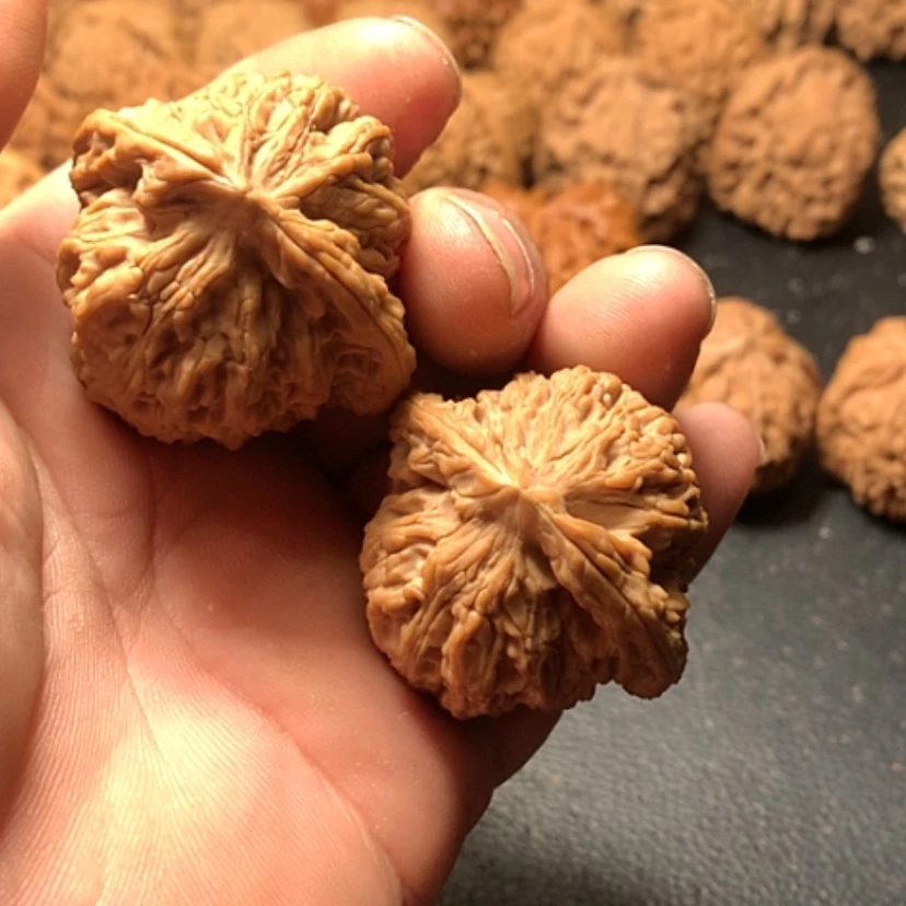 【闪购商品】吊坠文玩核桃信*南疆