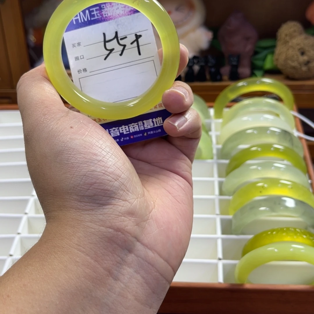 蛇纹石玉未镶嵌手镯274