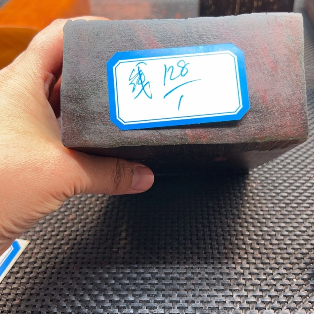 木钱****钱木木木木木木木木