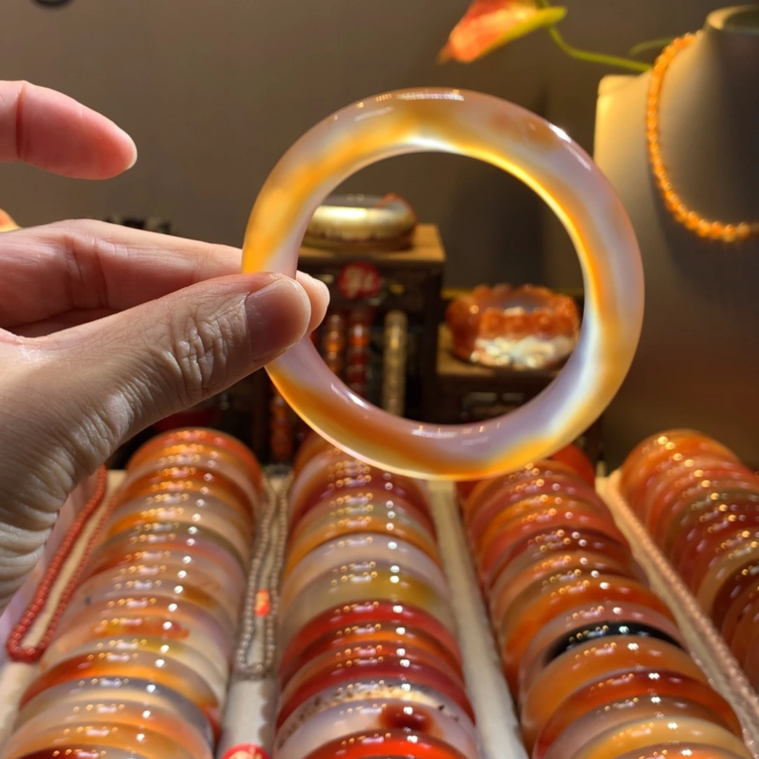 玛瑙/玉髓未镶嵌手镯32号11粗