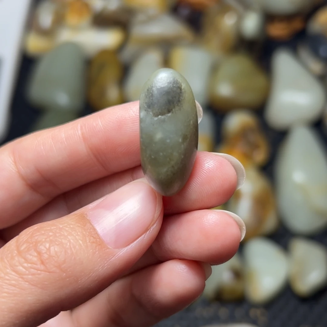 和田玉未镶嵌挂件A33